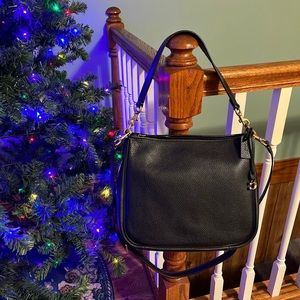 NWT Coach Cary Black Pebbled Leather Crossbody Shoulder Bag $395